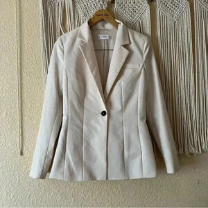 Mng ivory blazer Sz 4 perfect for spring
